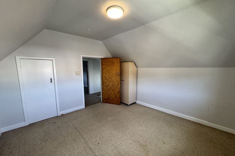 Photo of property in 61 Endeavour Street, Lyall Bay, Wellington, 6022