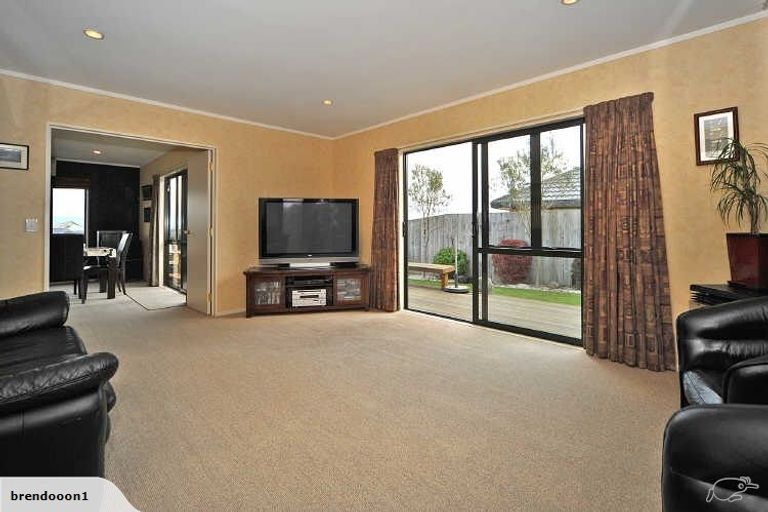 Photo of property in 75 Parnell Heights, Kelvin Grove, Palmerston North, 4414