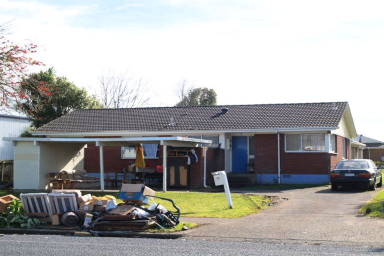 Photo of property in 18 Wakefield Road, Favona, Auckland, 2024