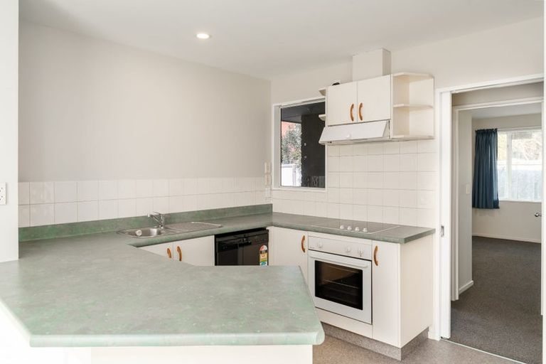 Photo of property in 126 Clarence Street, Riccarton, Christchurch, 8011