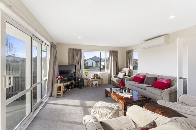 Photo of property in 7 Kokoda Street, Halswell, Christchurch, 8025