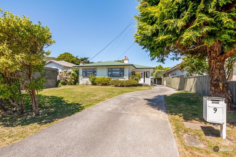 Photo of property in 9 Fairfield Avenue, Fairfield, Lower Hutt, 5011