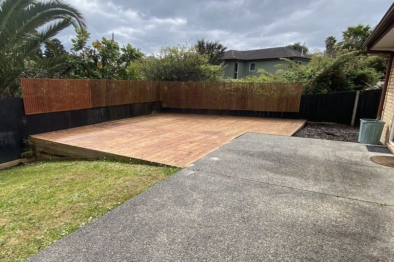 Photo of property in 7 Bibury Avenue, Henderson, Auckland, 0612