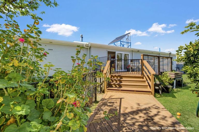 Photo of property in 16 Hydro Road, Edgecumbe, 3120
