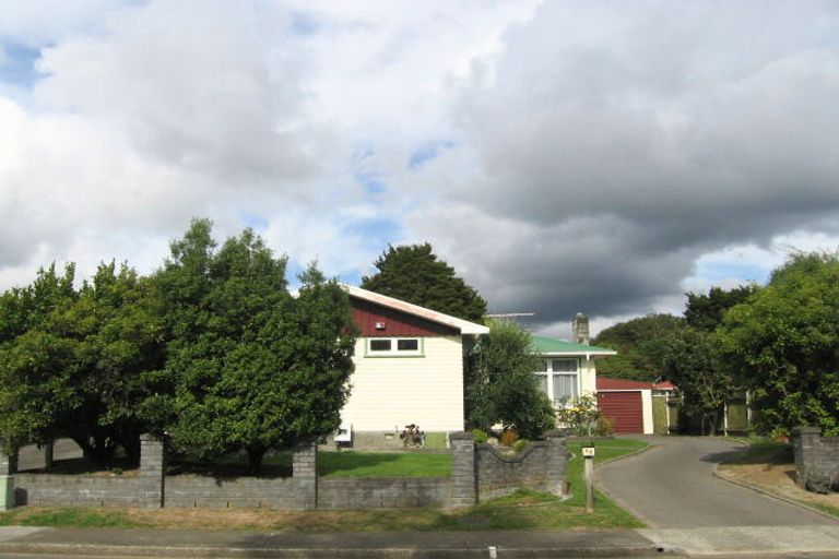 Photo of property in 92 Clouston Park Road, Clouston Park, Upper Hutt, 5018