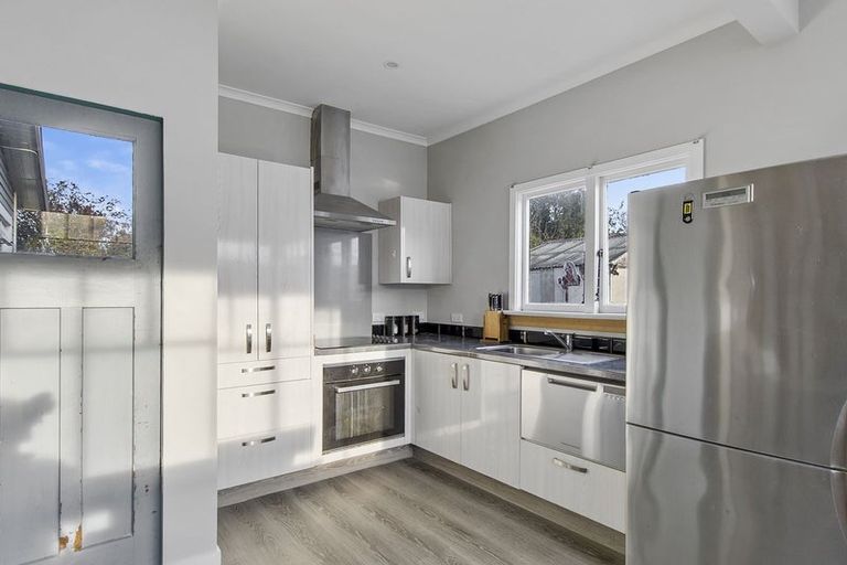 Photo of property in 96 Shearman Street, Waimate, 7924