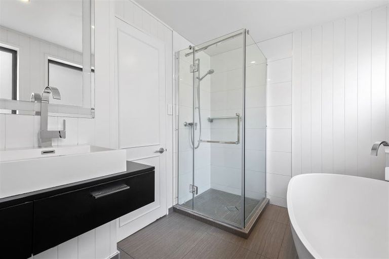 Photo of property in 36 Penruddock Rise, Westmorland, Christchurch, 8025