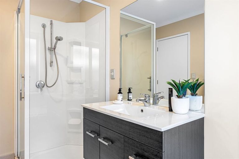 Photo of property in 9 Central Avenue, Prebbleton, 7604