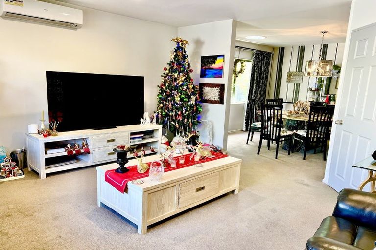 Photo of property in 1/3 Pelican Lane, Unsworth Heights, Auckland, 0632