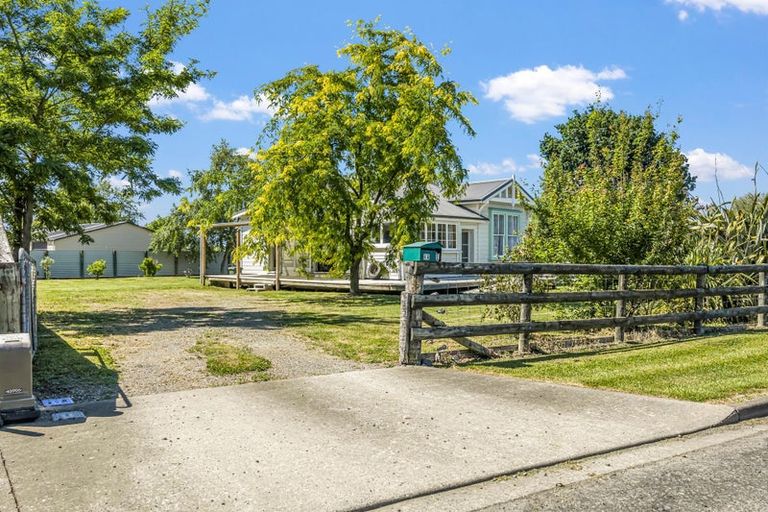 Photo of property in 4a Shanly Street, Waipawa, 4210