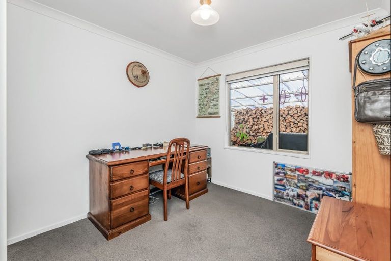 Photo of property in 72 Rotherham Drive, West Melton, 7618