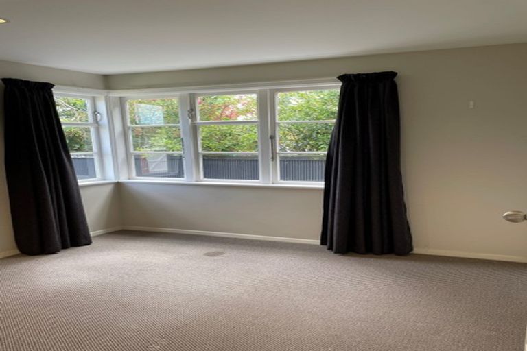 Photo of property in 25 Lees Road, Strowan, Christchurch, 8052