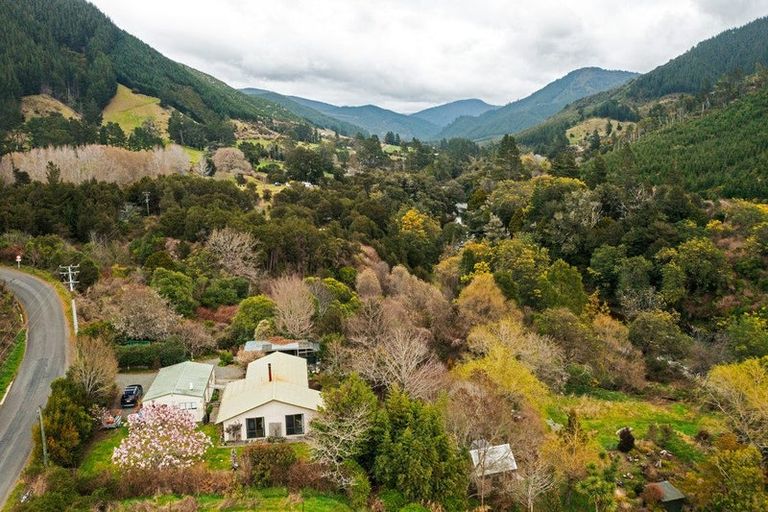 Photo of property in 420 Wakamarina Road, Canvastown, Havelock, 7178