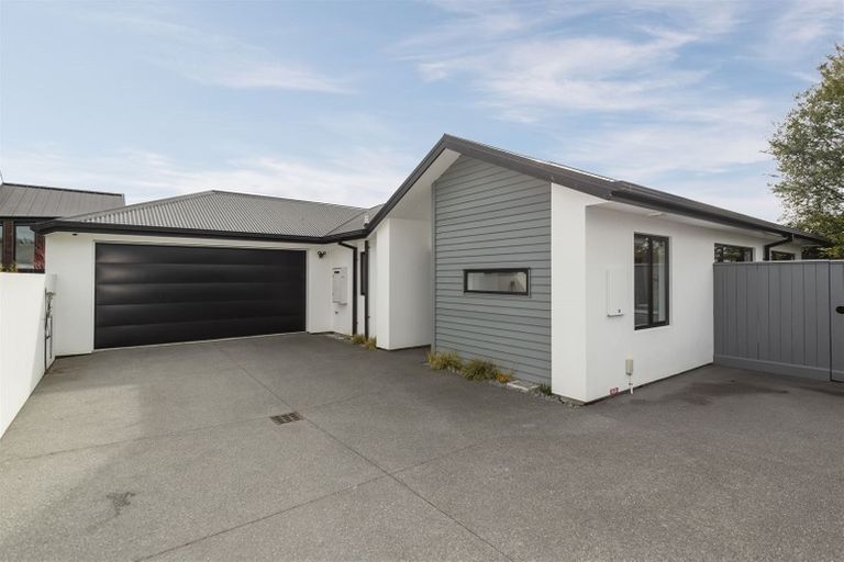 Photo of property in 25d Plynlimon Road, Fendalton, Christchurch, 8052