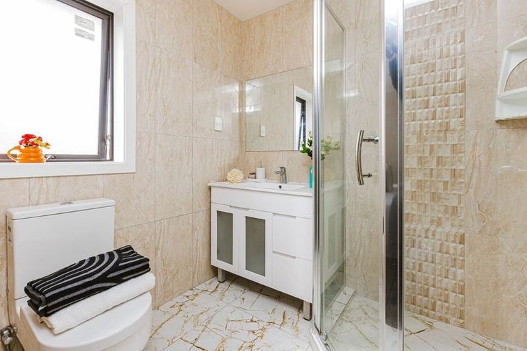 Photo of property in 7a Staines Avenue, Mangere East, Auckland, 2024