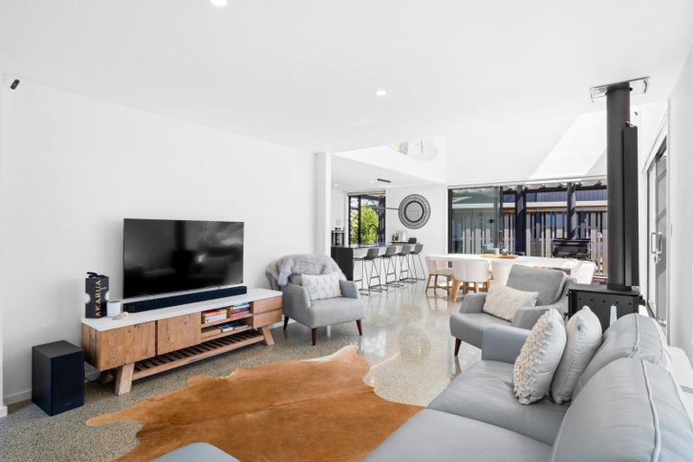 Photo of property in 5 Citrus Place, Mangawhai, 0505