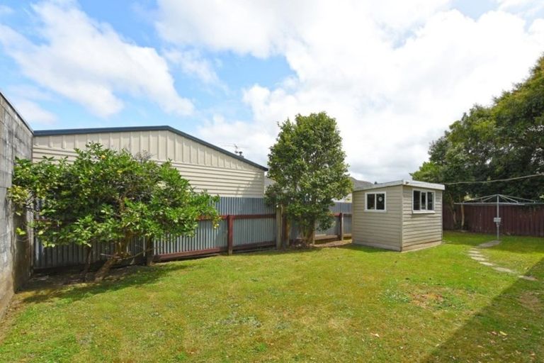 Photo of property in 18a Barraud Street, Avalon, Lower Hutt, 5011