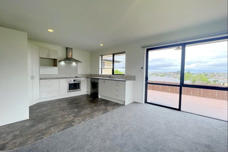 Photo of property in 11b Sharaleigh Place, Grandview Heights, Hamilton, 3200