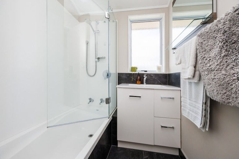 Photo of property in 10 Pirinoa Street, Feilding, 4702