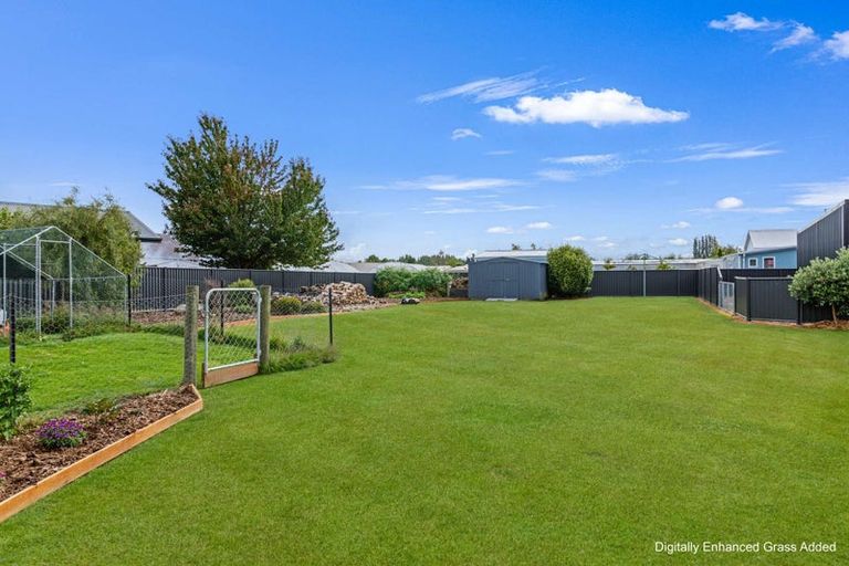 Photo of property in 25 Devon Street, Riversdale, 9776
