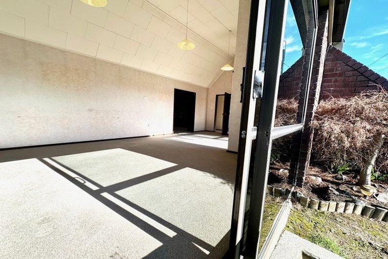 Photo of property in 22 Essex Street, Balclutha, 9230