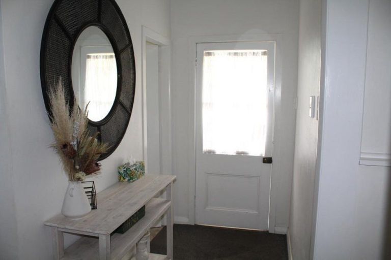 Photo of property in 37 Mowhanau Drive, Kai Iwi, Whanganui, 4574