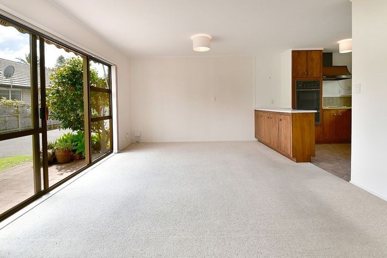 Photo of property in 2/36 Elizabeth Street, Mount Eden, Auckland, 1024
