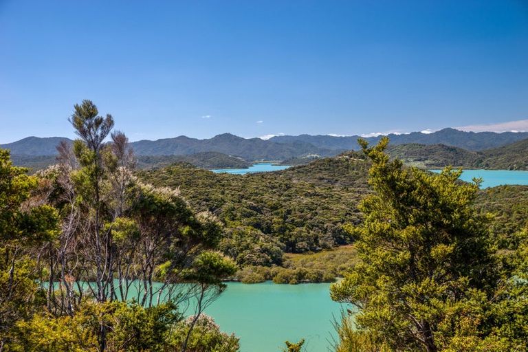 Photo of property in 5358 Russell-whakapara Road, Russell, 0272