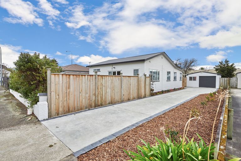 Photo of property in 7 Matamau Street, Palmerston North, 4414