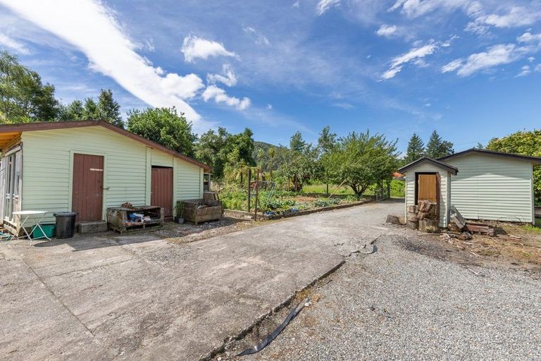 Photo of property in 31 Stafford Street, Blackball, 7804