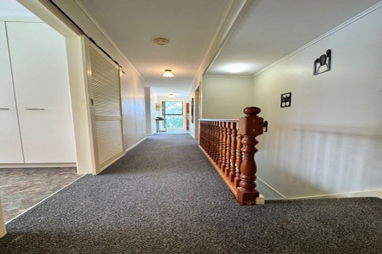 Photo of property in 7 Golf Road, New Lynn, Auckland, 0600
