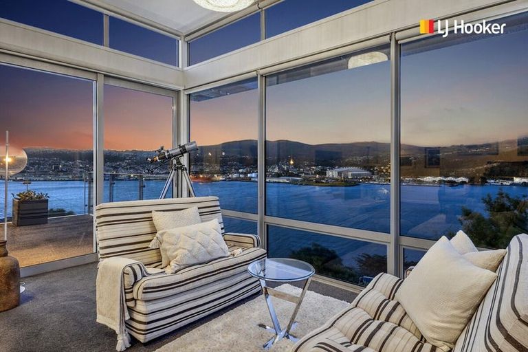 Photo of property in 95 Doon Street, Waverley, Dunedin, 9013