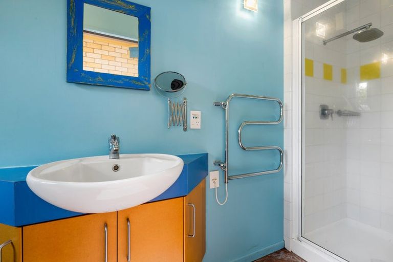 Photo of property in 17 Hillcrest Road, Hillcrest, Hamilton, 3216