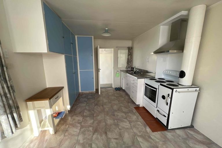 Photo of property in 43 Gorge Road, Waimate, 7924