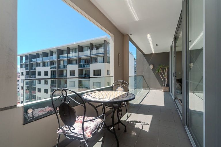 Photo of property in Sanctum Apartments, 64/10b Ebor Street, Te Aro, Wellington, 6011