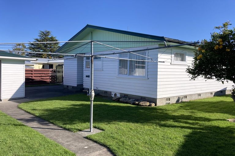 Photo of property in 31 Henley Crescent, Pirimai, Napier, 4112