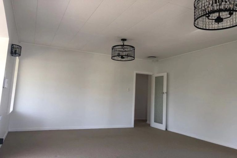 Photo of property in 1/184 Bucklands Beach Road, Bucklands Beach, Auckland, 2012