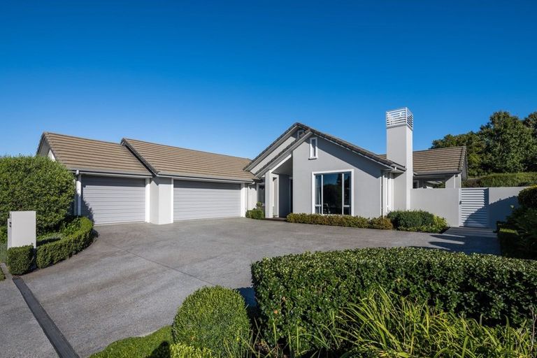 Photo of property in 17 Amokura Crescent, Flagstaff, Hamilton, 3210