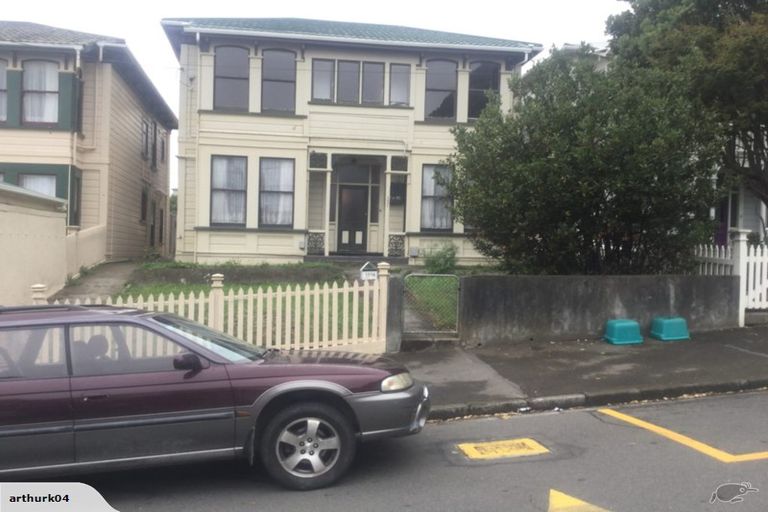Photo of property in 121 Pirie Street, Mount Victoria, Wellington, 6011