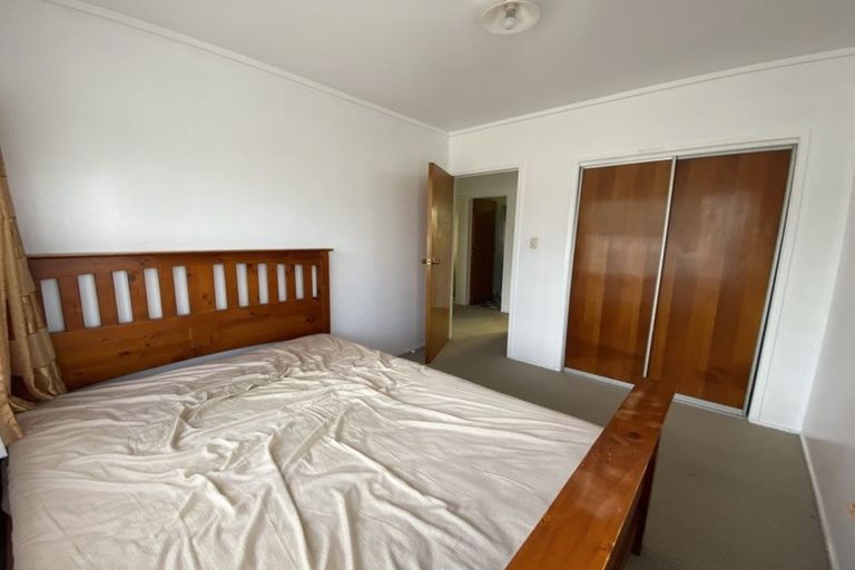 Photo of property in 1 Glenmore Road, Pakuranga Heights, Auckland, 2010