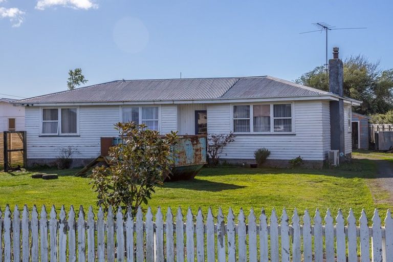 Photo of property in 5 Dublin Street, Martinborough, 5711