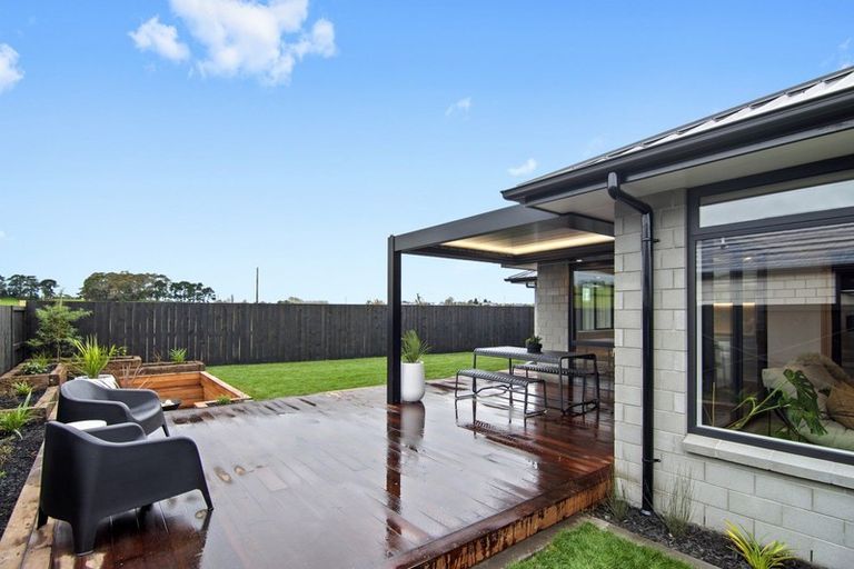 Photo of property in 16 Kimbrae Drive, Rototuna North, Hamilton, 3210