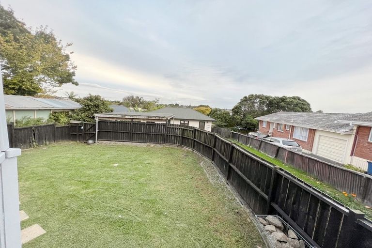 Photo of property in 21 Seabrook Avenue, New Lynn, Auckland, 0600