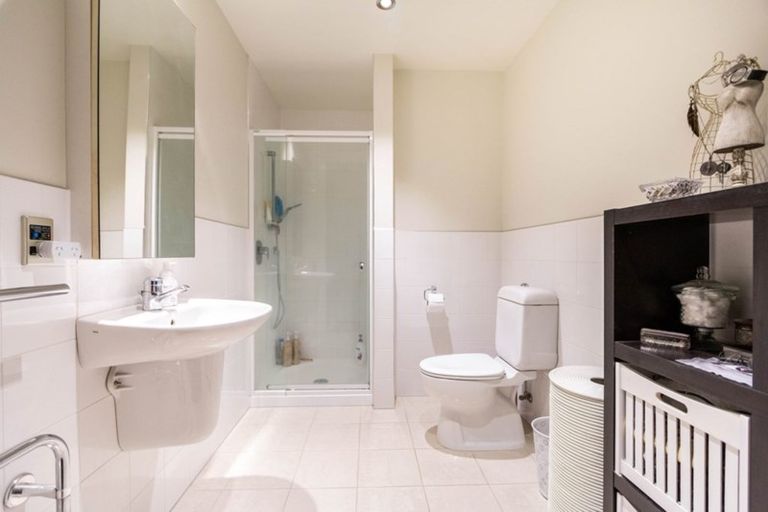Photo of property in 1d/2 Dickens Street, Grey Lynn, Auckland, 1021