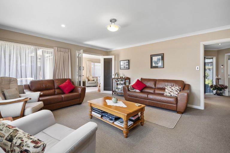 Photo of property in 27a Knowles Street, Terrace End, Palmerston North, 4410