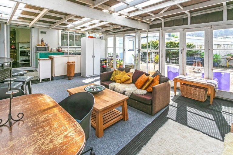 Photo of property in 114 Fenton Street, Thames, 3500