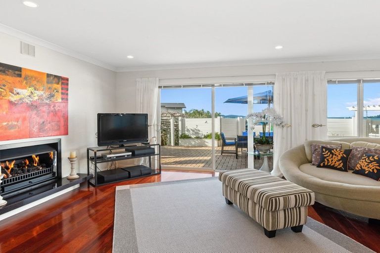 Photo of property in 4 Matangi Terrace, Snells Beach, 0920