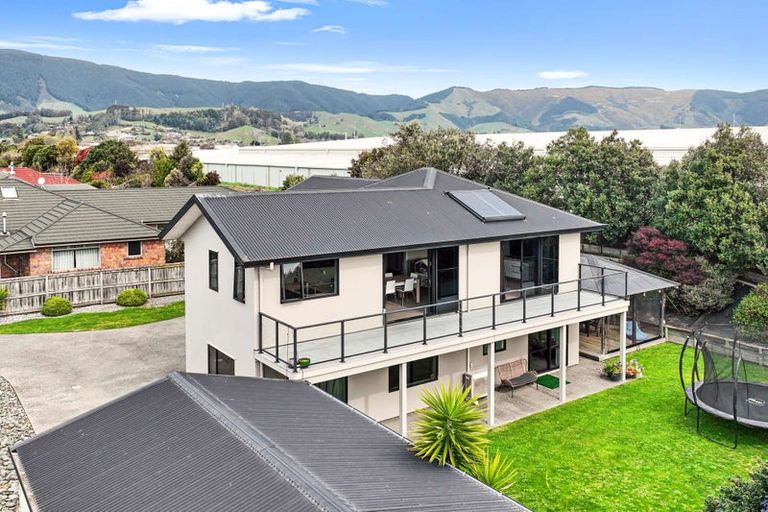 Photo of property in 31 Kendall View, Stoke, Nelson, 7011