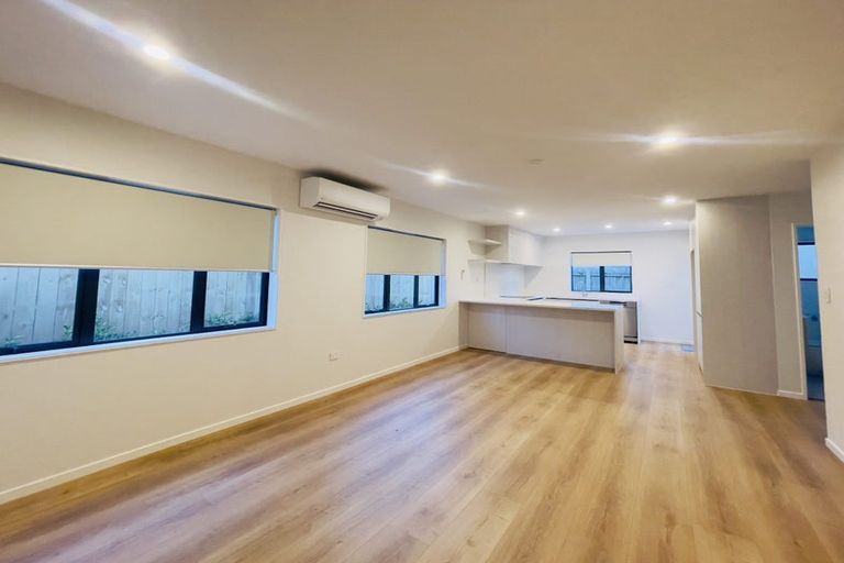 Photo of property in 2/19 Earlsworth Road, Mangere East, Auckland, 2024