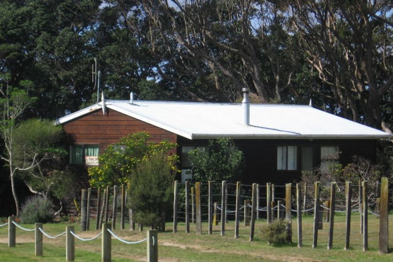 Photo of property in 42 Eveline Street, Mangawhai Heads, Mangawhai, 0505